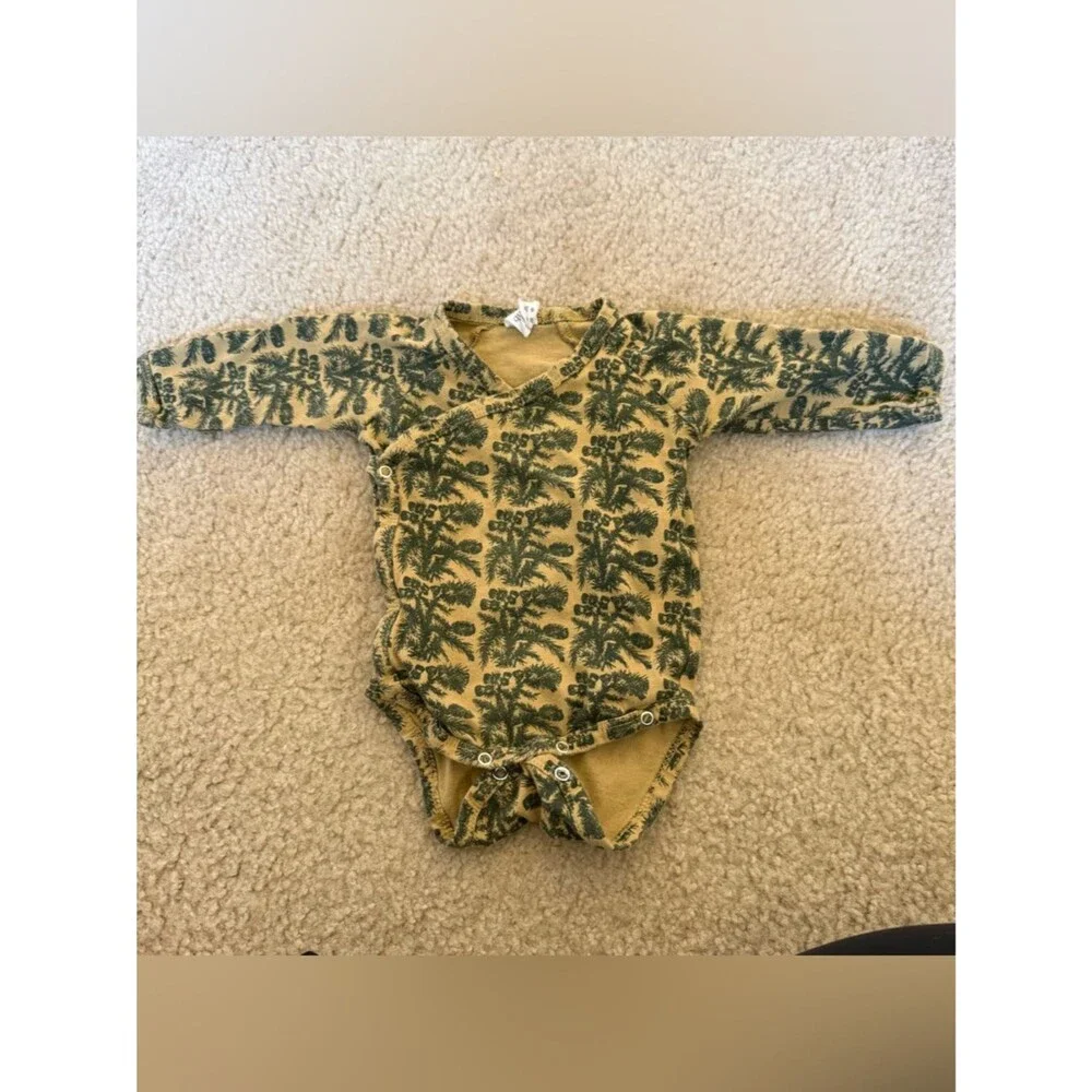 Kate Quinn Organic Cotton Long Sleeve Bodysuit – 3-6 Months